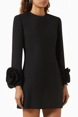 valentino dress black S/S 1990 Ruched Frilly Tiered Silk Chiffon  THE WAY WE WORE this fitted gown from Valentino features an embroidered chiffon feather across the torso and shoulder. Valentino Black Dress Buy Valentino