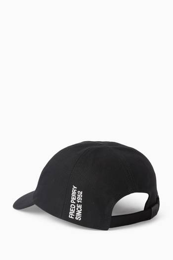 hover state of Bold Branding Cap in Cotton-canvas