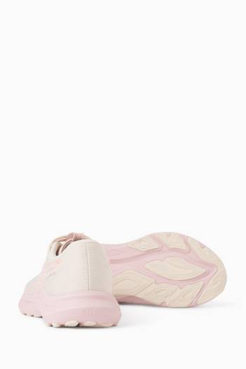 hover state of GT-2000 14 GS Sneakers