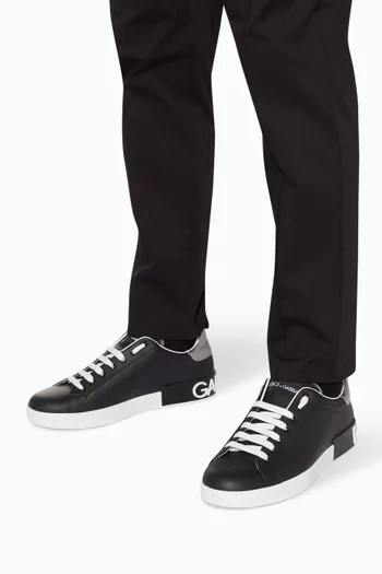 حذاء سنيكرز بورتوفينو بشعار الماركة أسود وفضي