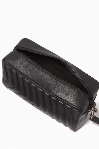 Car Toiletry Pouch in Grained Calfskin