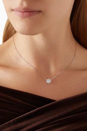 Flower Diamond Necklace in 18kt White Gold