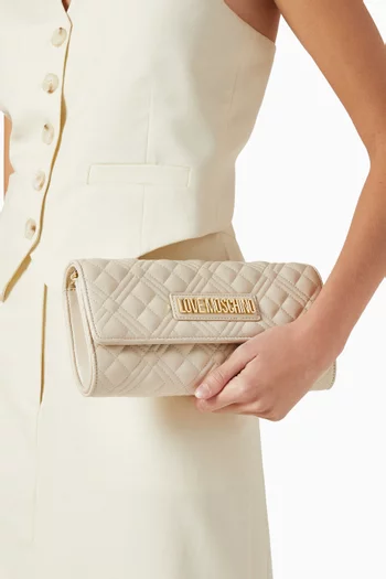Smart Daily Crossbody Bag in Quilted Faux Leather