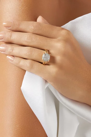 Chatelaine® Diamond Ring in 18kt Gold