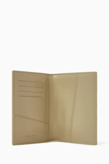 Cassette Passport Case in Leather