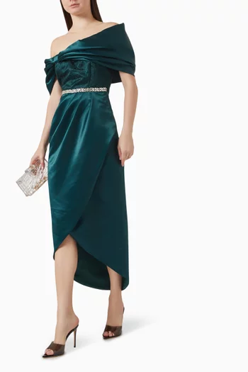 فستان مايا مزين بتطريزات ستان