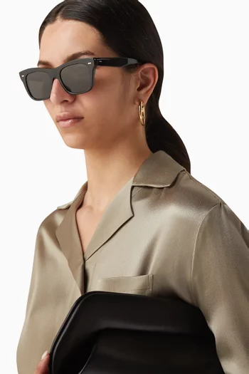 نظارة شمسية ميس اوليفر بإطار مربع أسيتات