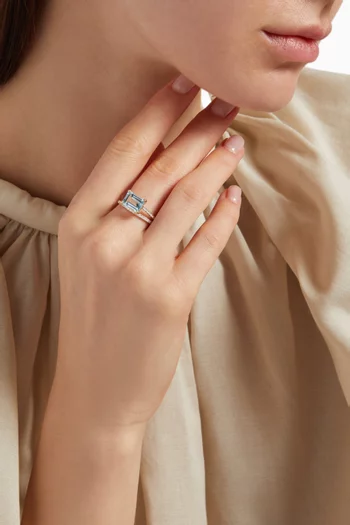 Point of Focus Blue Topaz Ring in 14kt Yellow Gold