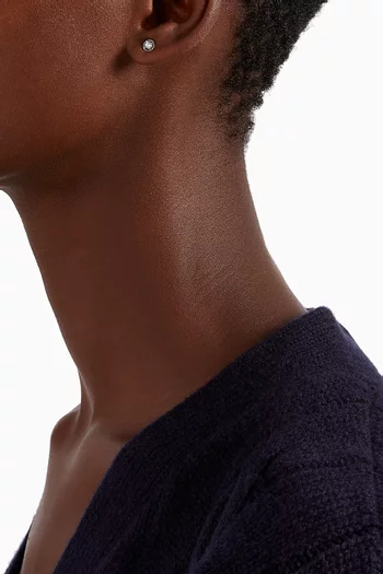 أقراط سلاسل ميني مرصعة بماس ذهب أبيض عيار 18