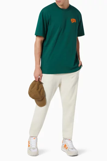 تي شيرت قطن بشعار الماركة المقوس بحجم صغير