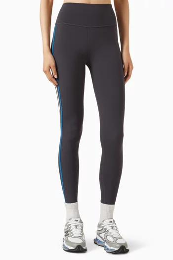 لغينغز إيلا بخصر مرتفع وطول 7/8 نايلون مطاطي خفيف