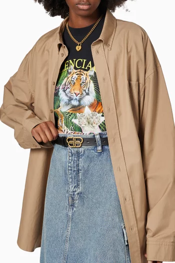 حزام رفيع جلد عجل ناعم بشعار BB