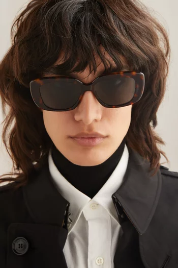 Triomphe Stretch Oval Sunglasses in Acetate