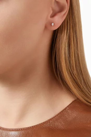 أقراط مرصعة بماس بتصميم حجر الزمرد ذهب عيار 18‏