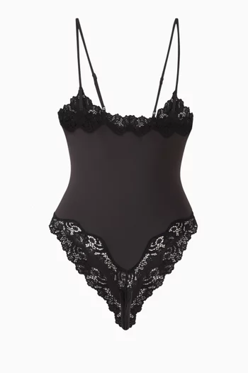 بودي سوت كاميسول دانتيل فيتس إيفري بودي