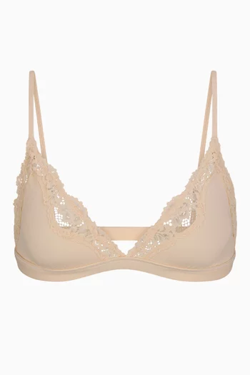 FITS EVERYBODY LACE TRIANGLE BRALETTE
