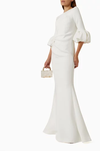Off-the-shoulders Gown