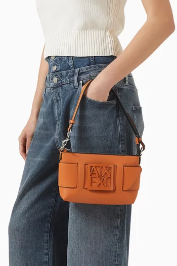 حقيبة كتف سوزي متوسطة بشعار الماركة جلد صناعي