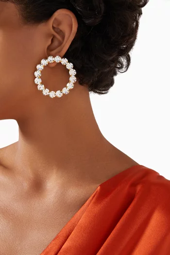 أقراط لي نوانسيس متوسطة الحجم بتصميم دائري مرصع بالكريستال نحاس مطلي بالذهب