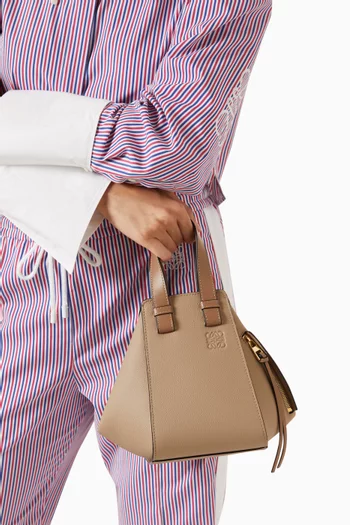 Compact Hammock Bag in Soft Grained Calfskin
