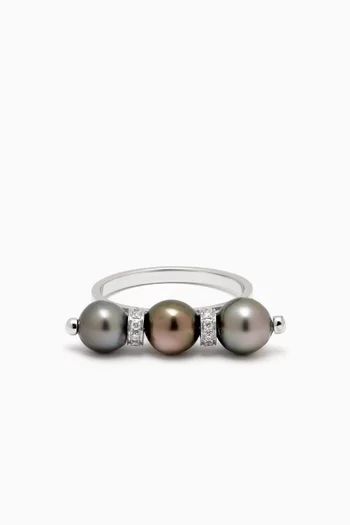 Amulette Pearl & Diamond Ring in 18kt White Gold
