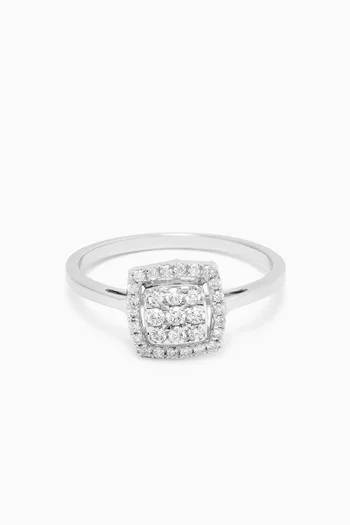 Illusion Cushion Diamond Ring in 18kt White Gold