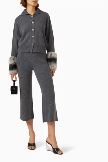 كارديغان بصف أزرار وأساور مزينة بفرو الشينشيلا نسيج صوف وكشمير