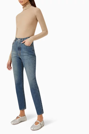 بودي سوت ضيق