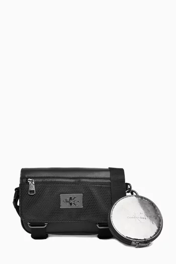 Camera Bag in Faux Leather