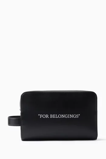 حقيبة مستحضرات العناية الشخصية بشعار FOR BELONGINGS جلد