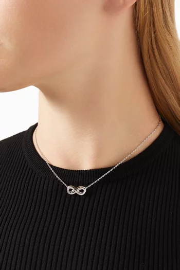 قلادة هايبربولا بدلاية انفينيتي معدن مطلي بالروديوم