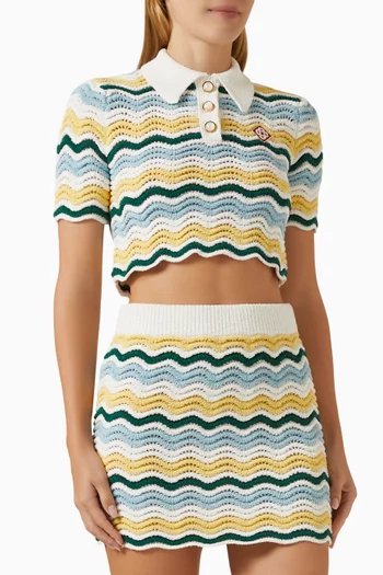 بلوزة قصيرة نسيج بوكليه وكروشيه