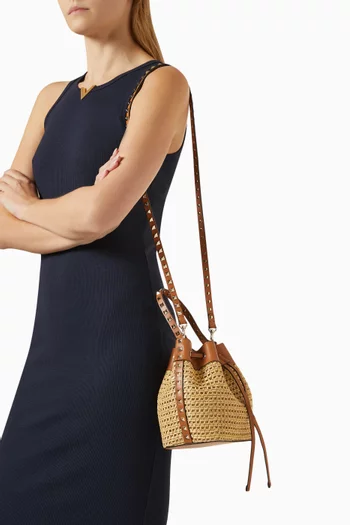 Valentino Garavani Rockstud Bucket Bag in Raffia