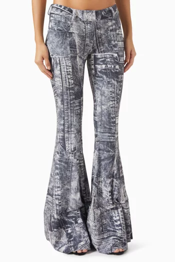 Fishtail Jeans in Lycra