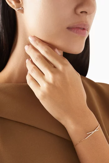 Criss Cross Motif Diamond Bracelet in 18kt Rose Gold