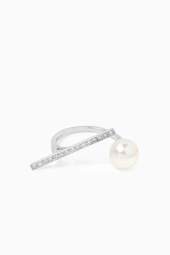 Pearl and Diamond Ring in 18kt White Gold