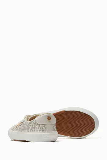 Izetta Regent Sneakers in Canvas