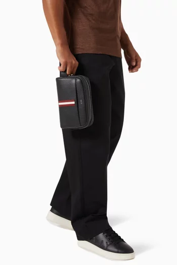 RBN Washbag in Grained Leather