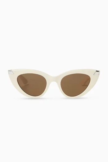 Cat-eye Sunglasses in Recycled Acetate