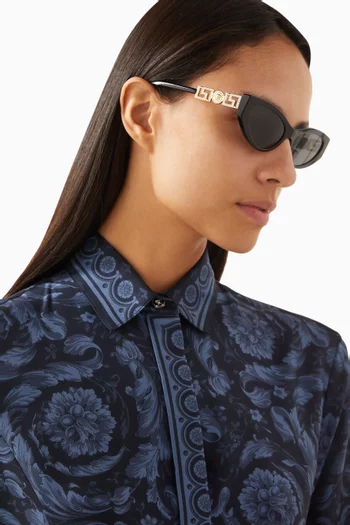 Cat-eye Medusa Sunglasses in Acetate