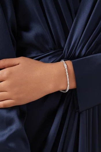Graduated CZ Tennis Bracelet in Rhodium-plated Brass