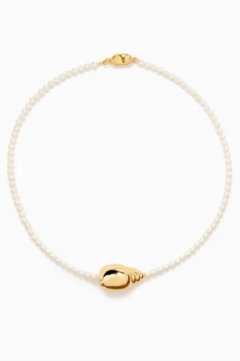 Shell Charm Pearl Necklace in 14kt Gold-plated Brass