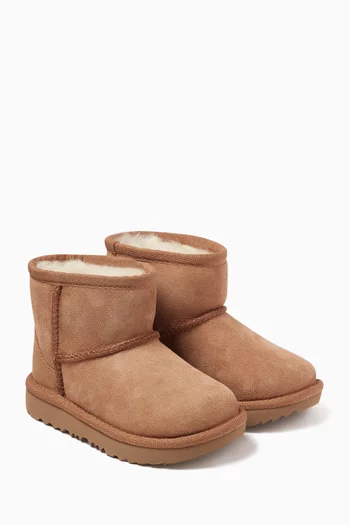 Classic Mini II Ankle Boots