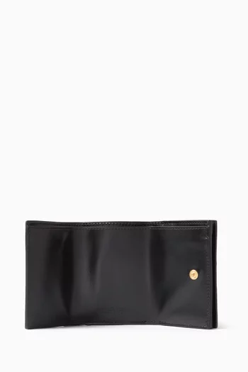 Wallet in Intrecciato Leather