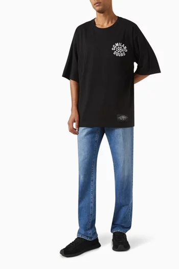 تي شيرت بشعار الماركة قطن من مجموعة ري ايديشن