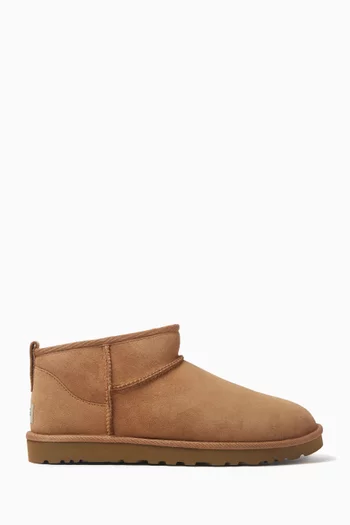 Classic Ultra Mini Boots in Twinface Sheepskin