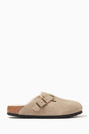 Boston Shearling Clogs in Suede Leather