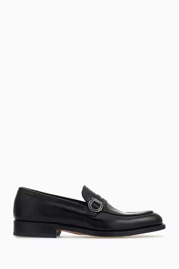 Buy salvatore ferragamo shoes online