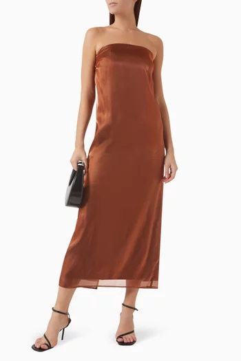 فستان كيسي طويل بلا حمالات أورجانزا