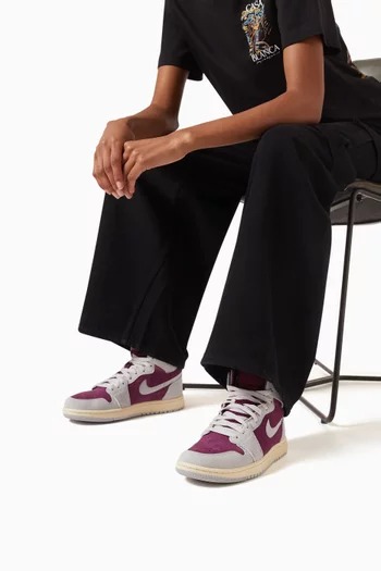 Air Jordan 1 Zoom Sneakers in Leather